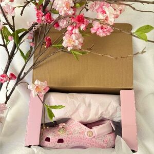 LoveShackFancy X Crocs Classic Clog Milk Pink W 8